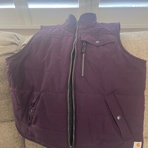 Women's Carhartt reversible vest.